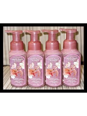 Bath & Body Works White Peach & Papaya Gentle Clean Foaming Hand Soap x4